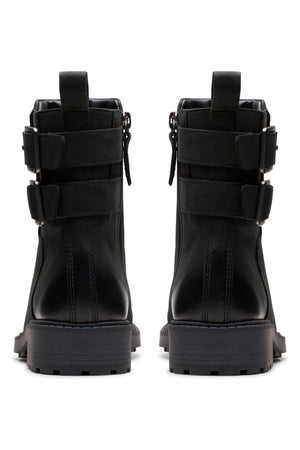 Clarks Orinoco2 Bay in Black Leather