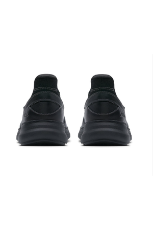 Clarks Mullan Step in Black leather