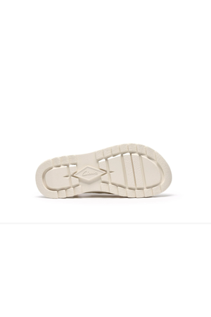Clarks DashLite Wish in Gold leather