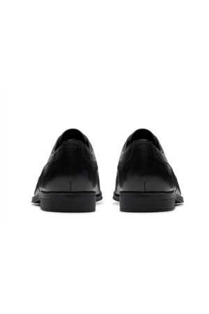 Clarks Paulton Lace in Black Leather