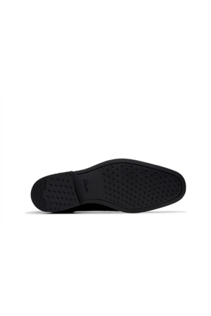 Clarks Paulton Lace in Black Leather