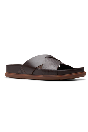 Clarks Torford Cross in brown leather
