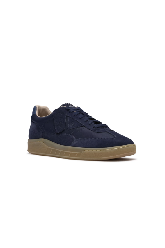 Clarks CraftRally Ace in Navy suede