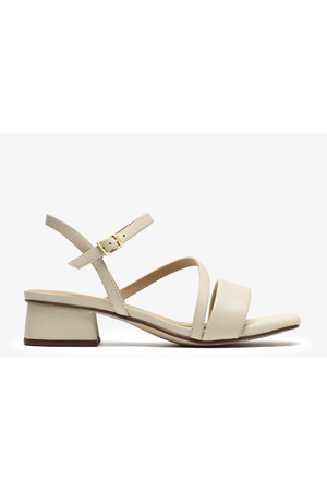 Clarks Serina35 Strap in Cream leather