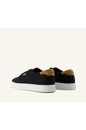TOMS Carlo 2.0 in Black canvas
