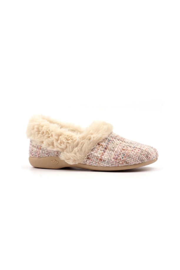 Lunar slippers Dana KLA 259 in Beige