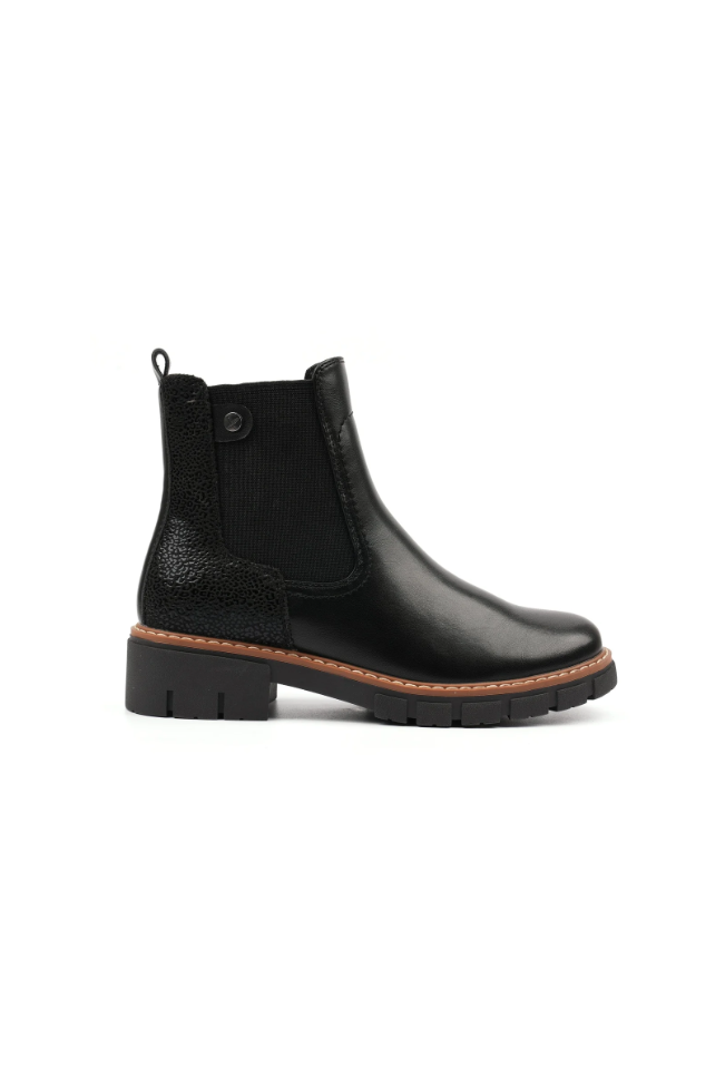 Lunar Bernadette boot GLB 234 in Black