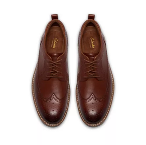 Clarks Aldwin2 Limit in Dark Tan leather