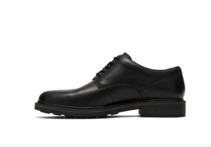 Clarks Newford Lace in black leather