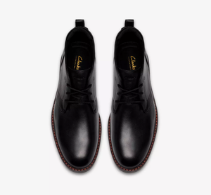 Clarks Aldwin2 Chukka in Black leather