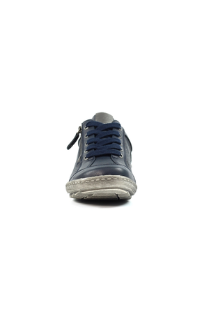 Lunar Sloan waterproof trainer in Navy DLB082