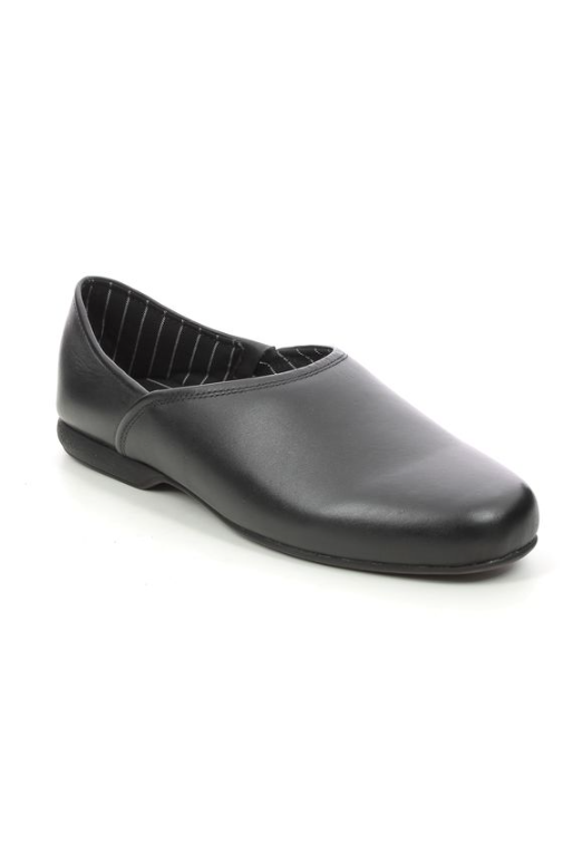 Clarks Harston Elite in Black leather