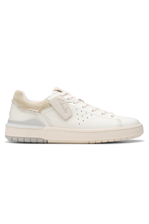 Clarks Courtlite2 Run in White leather