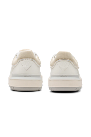 Clarks Courtlite2 Run in White leather