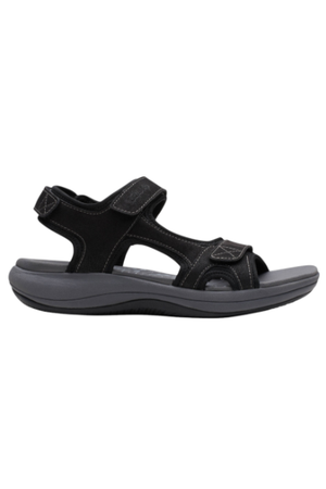 Clarks Cloudsteppers Mira Bay in Black