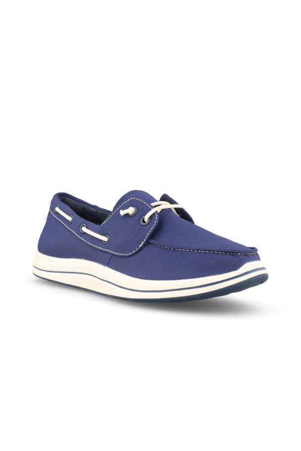 Clarks Cloudsteppers Brinkley Edge in Navy canvas