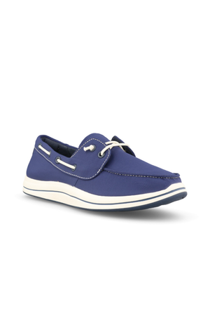 Clarks Cloudsteppers Brinkley Edge in Navy canvas