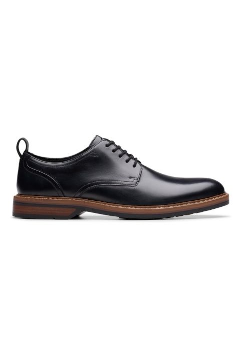 Clarks Aldwin Lace in black leather